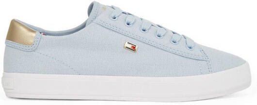 Tommy Hilfiger Plateausneakers VULC CANVAS LACE UP SNEAKER vrijetijdsschoen lage schoen veterschoen in smalle vorm