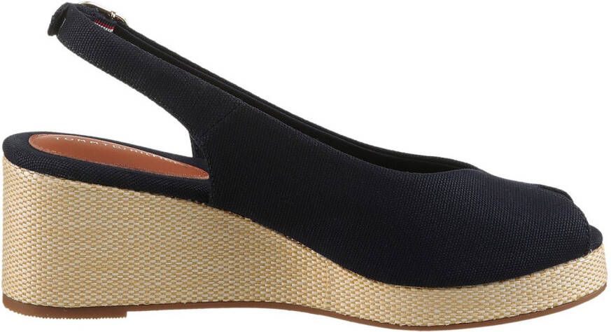 Tommy Hilfiger Sleehaksandaaltjes FLAG MID WEDGE ESPAD SLINGBACK plateau zomerschoen bandjessandaal met verstelbare gesp