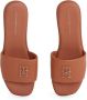 Tommy Hilfiger Slippers TH LOGO HARDWARE LEATHER MULE zomerschoen flats comfortabele schoen met th-logo - Thumbnail 6
