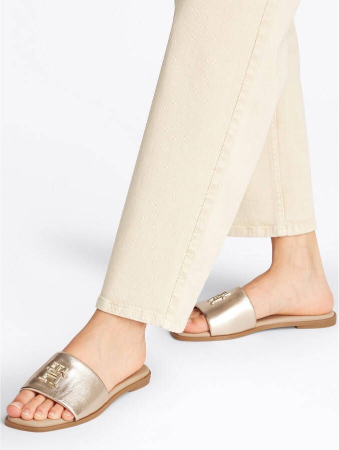 Tommy Hilfiger Slippers TH LOGO HW METALLIC LEATHER MULE zomerschoen flats comfortabele schoen met th-sieraandeel