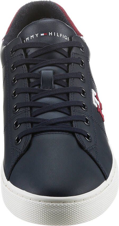 Tommy Hilfiger Sneakers CORE VULC VARSITY MONOGRAM met contrastbeleg