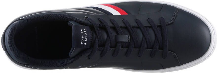 Tommy Hilfiger Sneakers ICON COURT LTH STRIPES veterschoenen vrijetijdsschoen lage schoen met gewatteerde schaprand