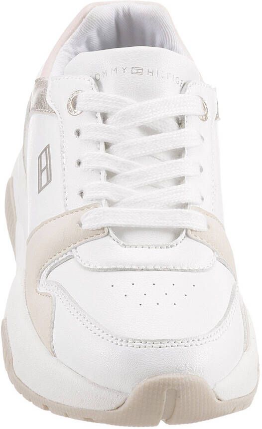 Tommy Hilfiger Sneakers LOW CUT LACE-UP SNEAKER met modieuze plateauzool