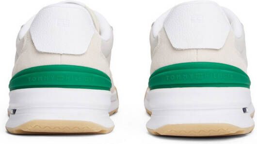 Tommy Hilfiger Sneakers met sleehak RETRO RUNNER SEASONAL vrijetijdsschoen lage schoen veterschoen contrastafwerking aan de hak