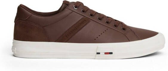 Tommy Hilfiger Sneakers TH HI VULC LTH STREET vrijetijdsschoen lage schoen veterschoenen met zacht gepolsterde schacht