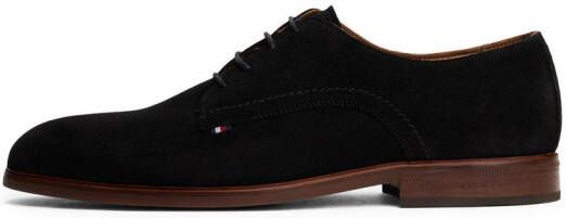 Tommy Hilfiger Veterschoenen HILFIGER DRESS SUEDE SHOE avondschoen zakelijke schoen met kleine logovlag