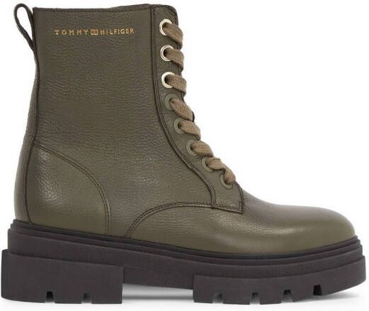 Tommy Hilfiger Veterschoenen BICOLOR LEATHER LACE-UP plateau veterschoenen chunky boots gouden logo tekst