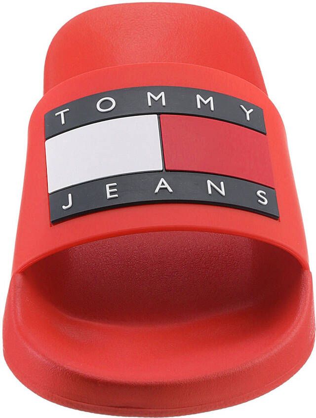 TOMMY JEANS Badslippers POOL SLIDE ESS met opvallend merklabel