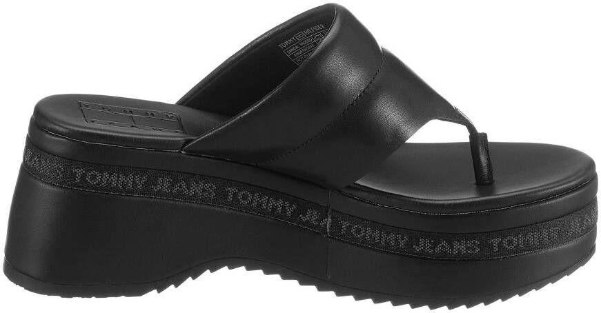 TOMMY JEANS Dianets SANDAL PADDED met een brede band