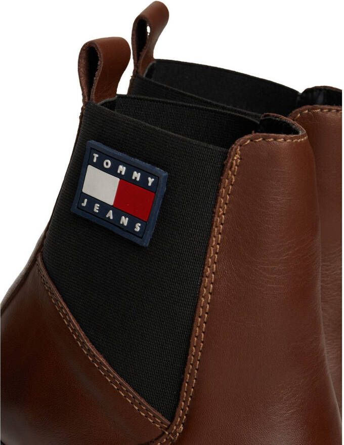 TOMMY JEANS Highheel-laarsjes TJW NEW ESS HIGH HEEL BOOT blokhak partymode enkellaarzen in smalle vorm