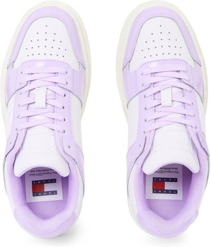 TOMMY JEANS Plateausneakers THE BROOKLYN PATENT met contrastafwerking vrijetijdsschoen halve schoen veterschoen