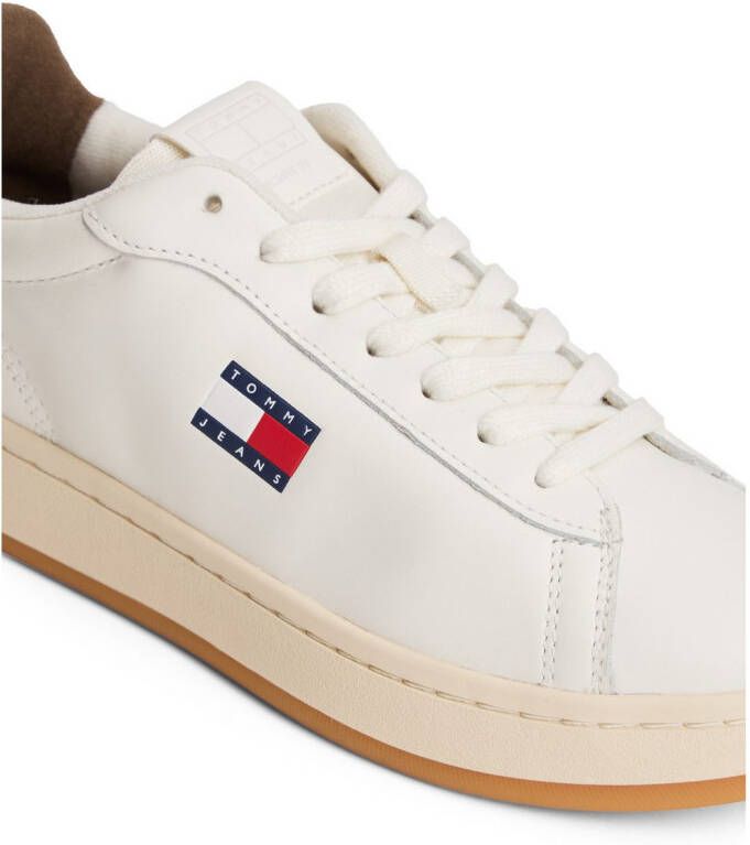 TOMMY JEANS Plateausneakers ARCHIVE' 98 vrijetijdsschoen halfhoge schoen veterschoen met logo op de tong