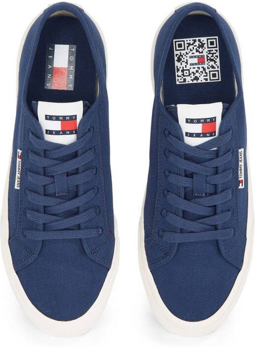TOMMY JEANS Plateausneakers TJM LACE UP CANVAS COLOR vrijetijdsschoen lage schoen veterschoen met logo-patch op de tong