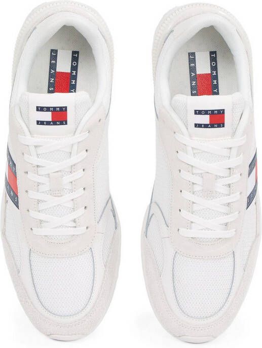 TOMMY JEANS Plateausneakers TJM TECHNICAL RUNNER ESS vrijetijdsschoen lage schoen veterschoen met gepolsterde schacht