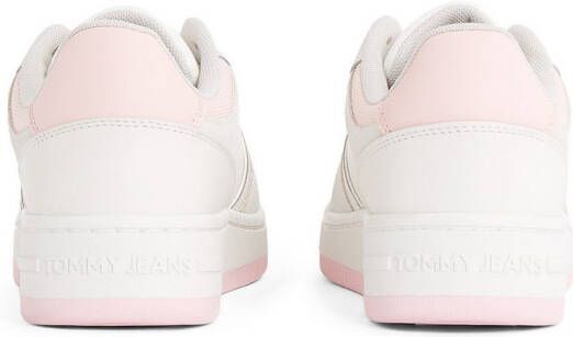 TOMMY JEANS Plateausneakers TJW RETRO BASKET WASHED SUEDE vrijetijdsschoen lage schoen veterschoen in basketlook
