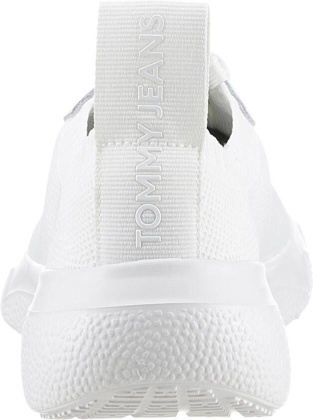 TOMMY JEANS Slip-on sneakers TJW KNIT RUNNER vrijetijdsschoen lage schoen instapschoen met zijlijke logovlag