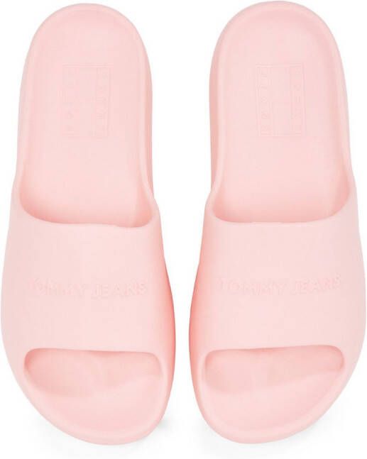 TOMMY JEANS Slippers TJW CHUNKY POOL SLIDE ESS plateau zomerschoen instapschoen comfortabele schoen logo-opdruk