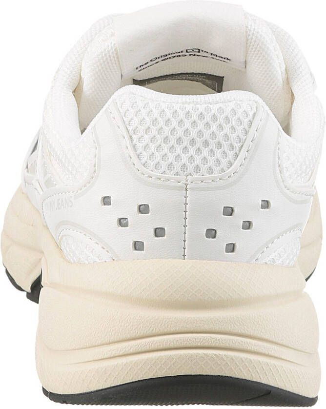 TOMMY JEANS Sneakers met sleehak ARCHIVE'25 plateau vrijetijdsschoen lage schoen veterschoen met contrastafwerking