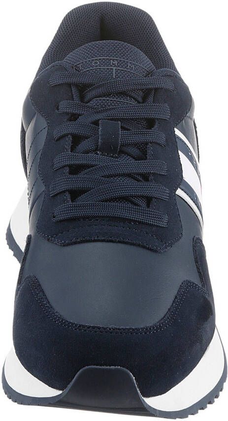 TOMMY JEANS Sneakers TJM MODERN RUNNER vrijetijdsschoen lage schoen veterschoen met zijlogo-vlag