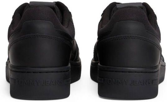 TOMMY JEANS Sneakers TJM RETRO BASKET vrijetijdsschoen halfhoge schoen veterschoen met perforatiemotief