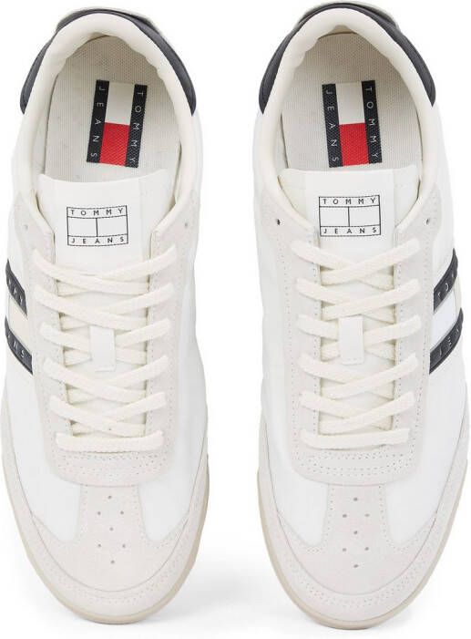TOMMY JEANS Sneakers TJM RETRO RUNNER CLEATED vrijetijdsschoen lage schoen veterschoen met contrastafwerking