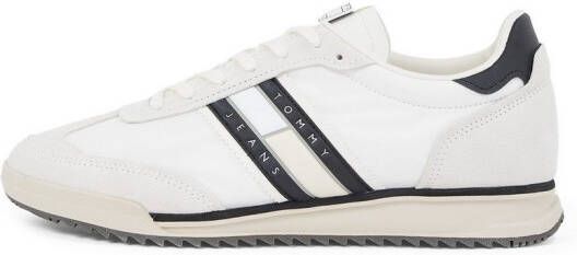 TOMMY JEANS Sneakers TJM RETRO RUNNER CLEATED vrijetijdsschoen lage schoen veterschoen met contrastafwerking