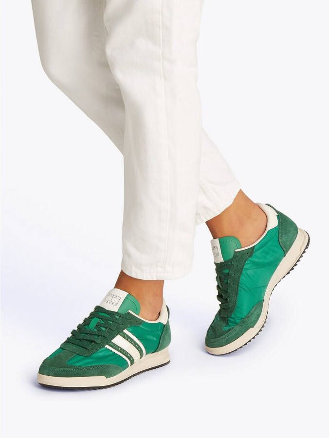TOMMY JEANS Sneakers TJM RETRO RUNNER CLEATED vrijetijdsschoen lage schoen veterschoen met contrastafwerking