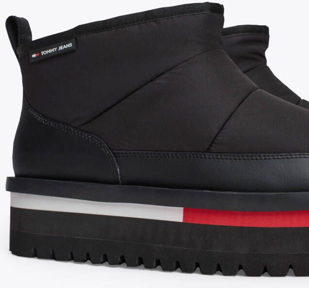 TOMMY JEANS Winterlaarzen TJW NYLON FLATFORM BOOT WL plateau snowboots ankleboots instapschoen met aanhaallus