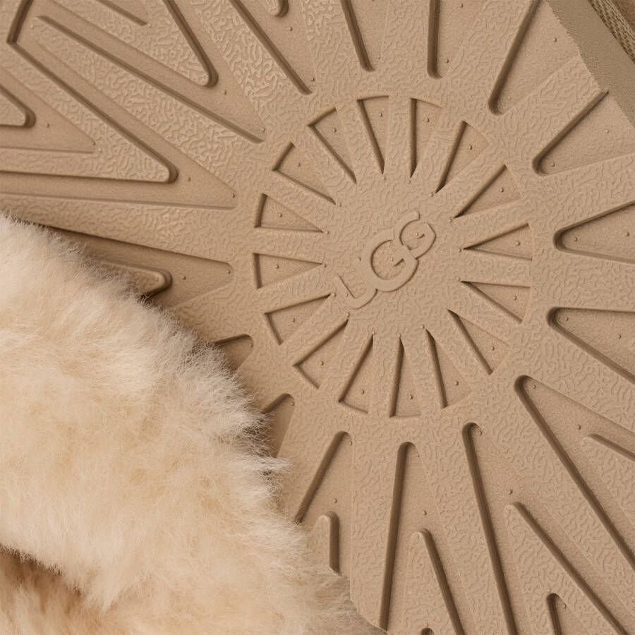 UGG Boots zonder sluiting TAZZELLE Enkellaarsjes instaplaarsjes met aantreklus