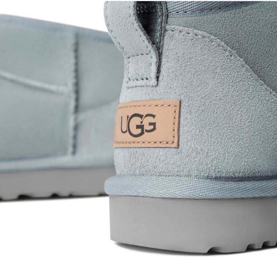 UGG Boots zonder sluiting Classic Ultra Mini comfortabele schoen vrijetijdsschoen met logopatch