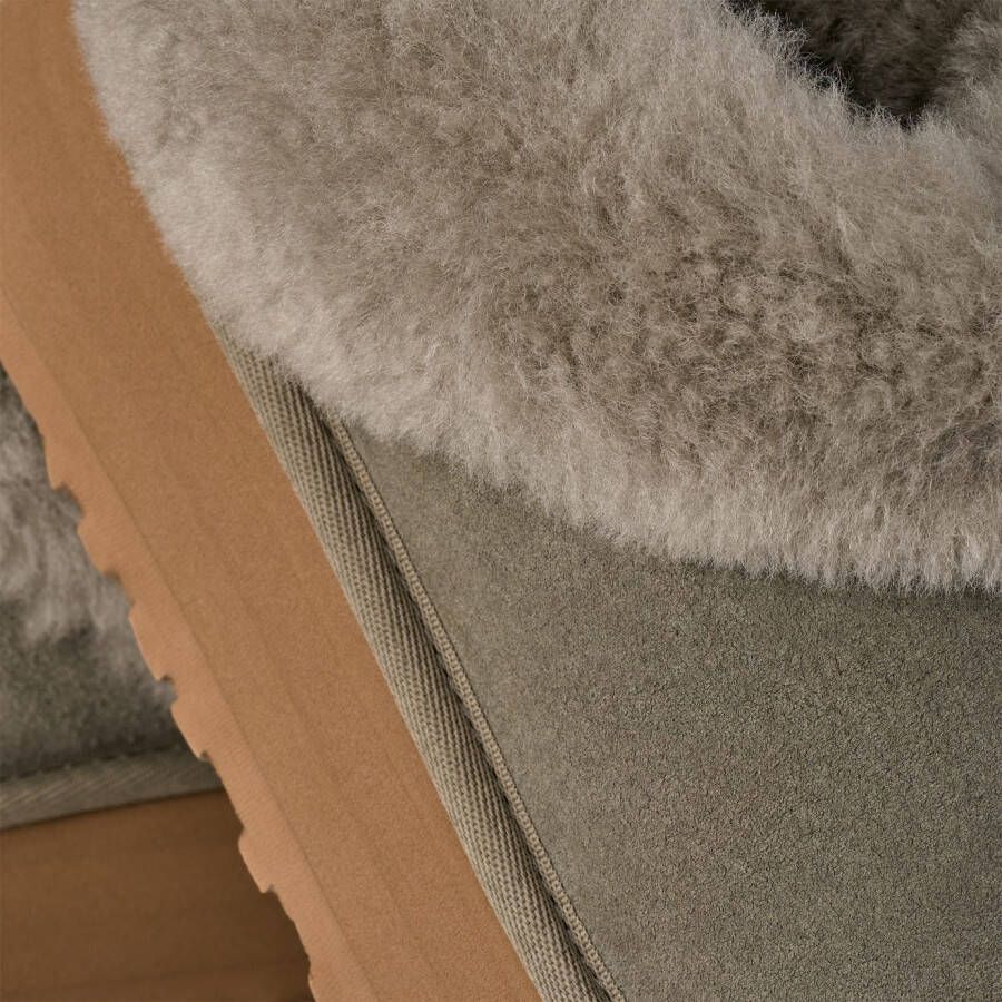 UGG Boots zonder sluiting TAZZELLE Enkellaarsjes instaplaarsjes met aantreklus