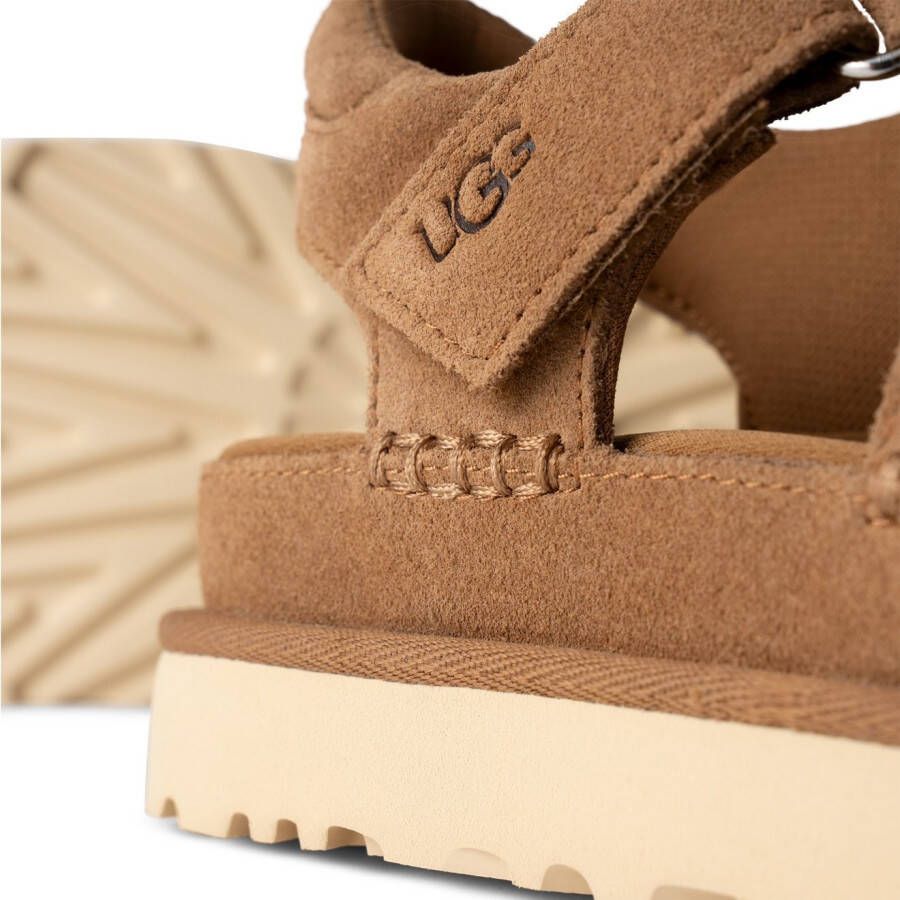UGG Plateausandalen GOLDENSTAR STRAP plateausandaal flat met zacht voetbed