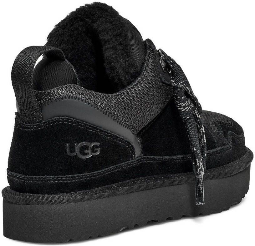 UGG Plateausneakers LOWMEL Midcut sneaker veterschoen met gewatteerde schachtrand