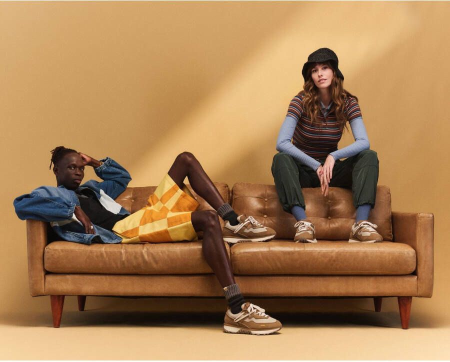 UGG Sneakers RETROFI LOW chunky sneaker plateausneaker met gepolsterde schacht