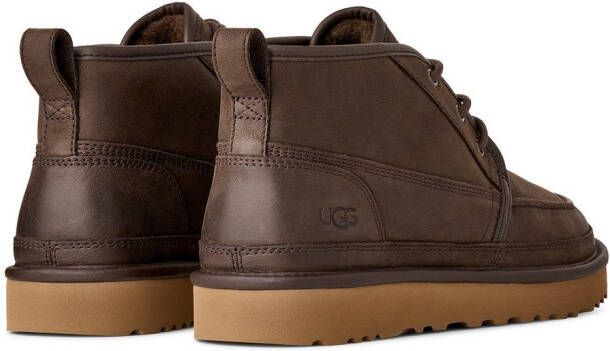 UGG Veterschoenen Neumel Moc Desesrt Boots Veterboots met warme voering
