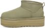 UGG Winterlaarzen Classic Ultra Mini Platform trend slip-on shoe with platform sole - Thumbnail 10