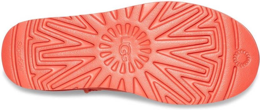 UGG Winterlaarzen Classic Ultra Mini Platform plateau-boot trend instapschoen met plateauzool