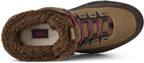 UGG Winterlaarzen TERRE TRAIL COZY LACE Plateaboots winterlaarzen met gevoerde schacht
