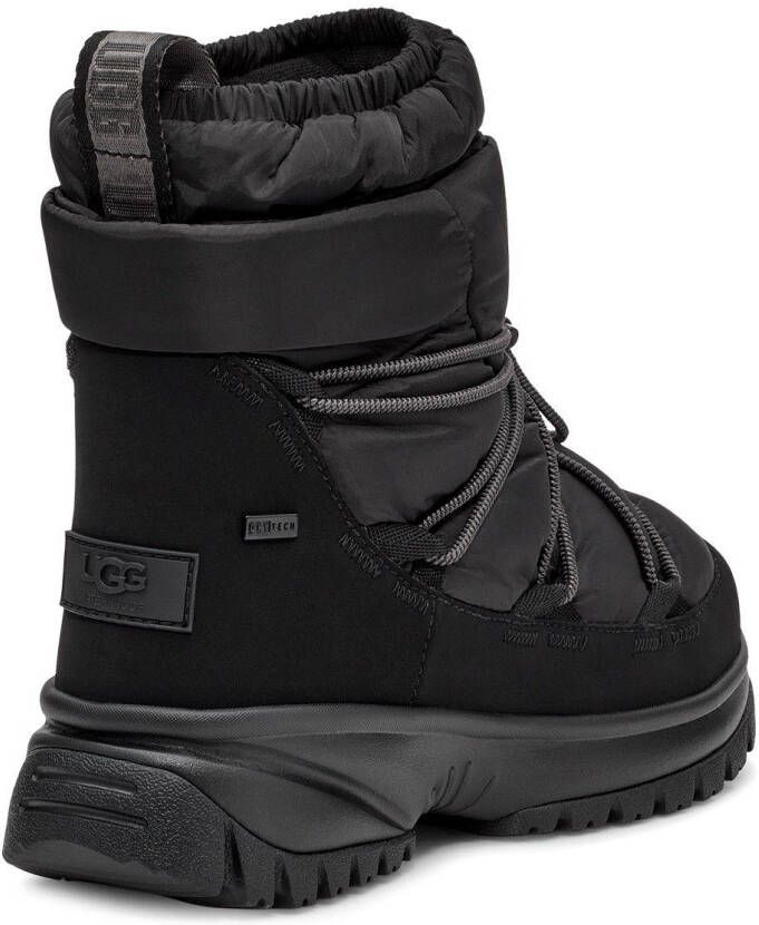 UGG Winterlaarzen YOSE PUFFER MID met modieuze stiksels