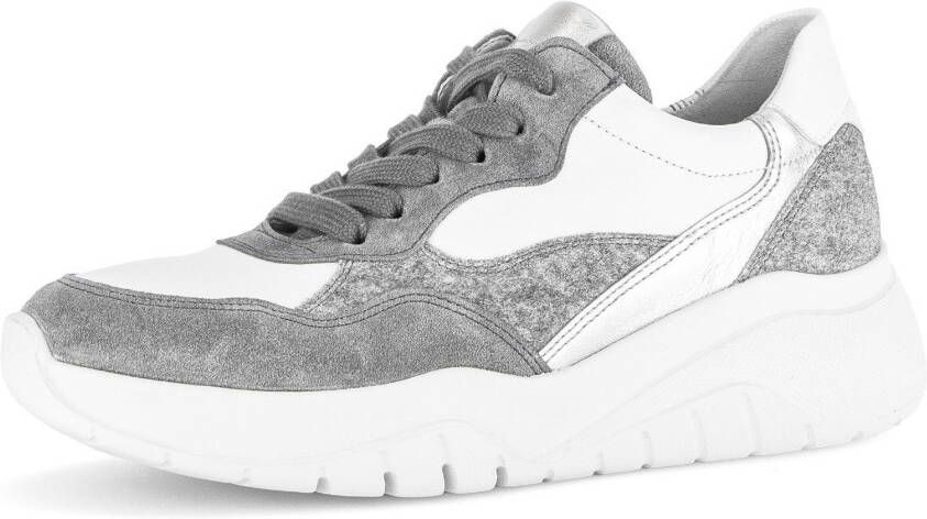 Gabor Sneakers met sleehak vrijetijdsschoen lage schoen veterschoen in modieuze materiaalmix