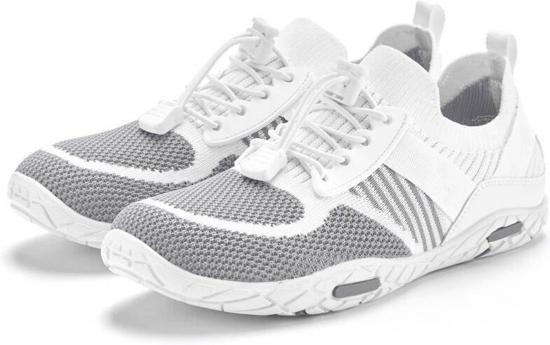 Lascana Sneakers Vrijetijdsschoen lage schoen superlicht platte flexibele zool VEGAN