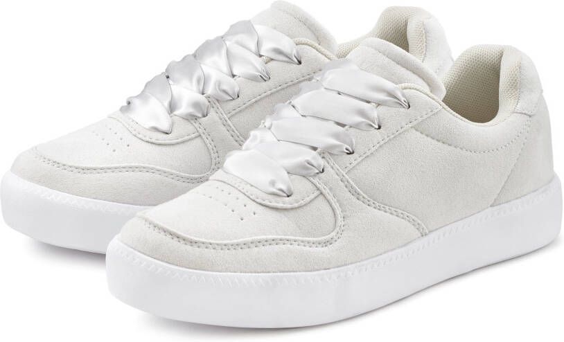 Lascana Sneakers Veterschoen ultralicht satijnen veters in retro-look VEGAN - Foto 1