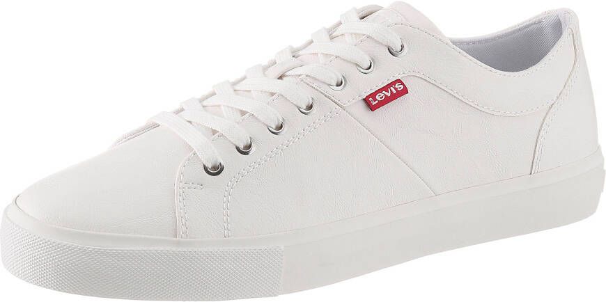 Levi's Sneakers WOODWARD met sierstiksels vrijetijdsschoen lage schoen veterschoen