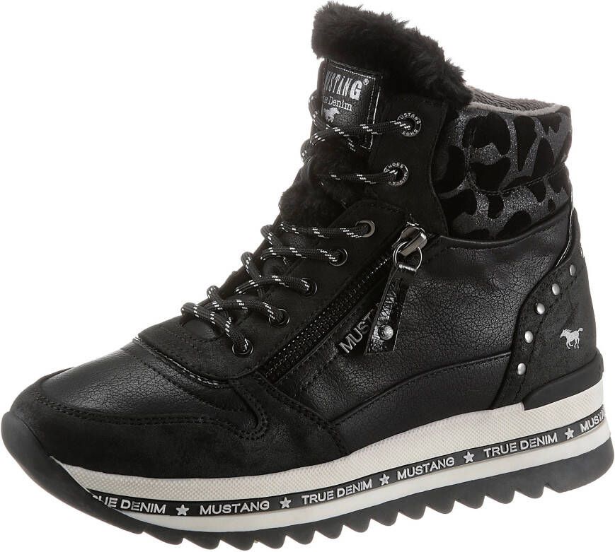 Mustang Shoes Hoge veterschoenen met 3 5 cm dik plateau
