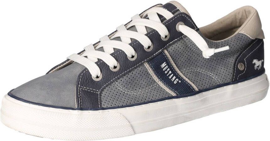 Mustang Shoes Slip-on sneakers met stijlvolle zijstrip vrijetijdsschoen lage schoen veterschoen