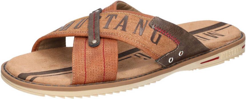 Mustang Shoes Slippers zomerschoen slippers badschoen met opvallende logo-opschrift