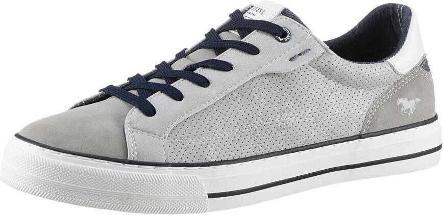 Mustang Shoes Sneakers vrijetijdsschoen lage schoen veterschoen met zijlijke perforatie