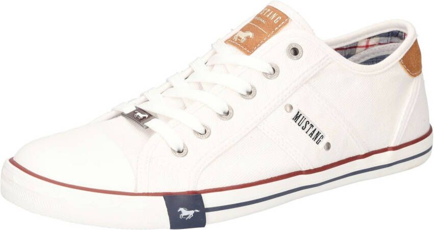 Mustang Shoes Sneakers met mustang merkembleem vrijetijdsschoen lage schoen veterschoen