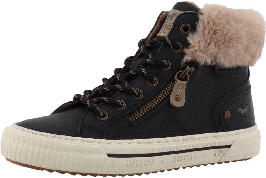 Mustang Shoes Winterlaarzen Kalua Plateausneaker winterboots met ritssluiting