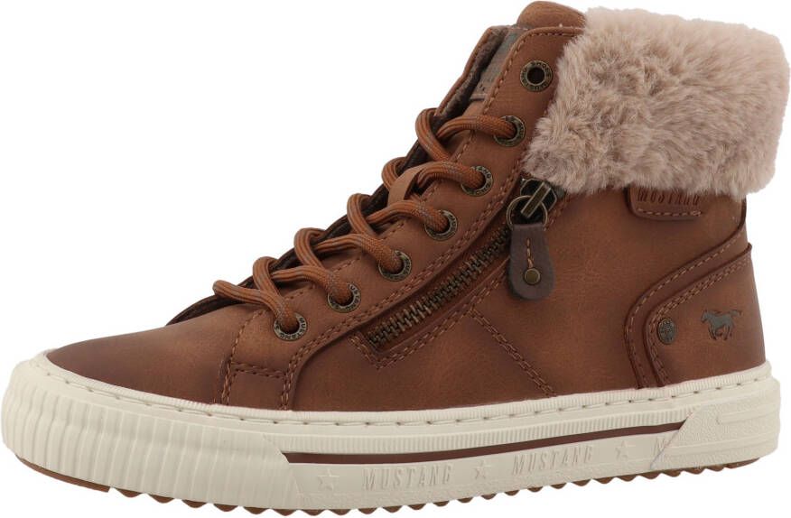 Mustang Shoes Winterlaarzen Kalua Plateausneaker winterboots met ritssluiting